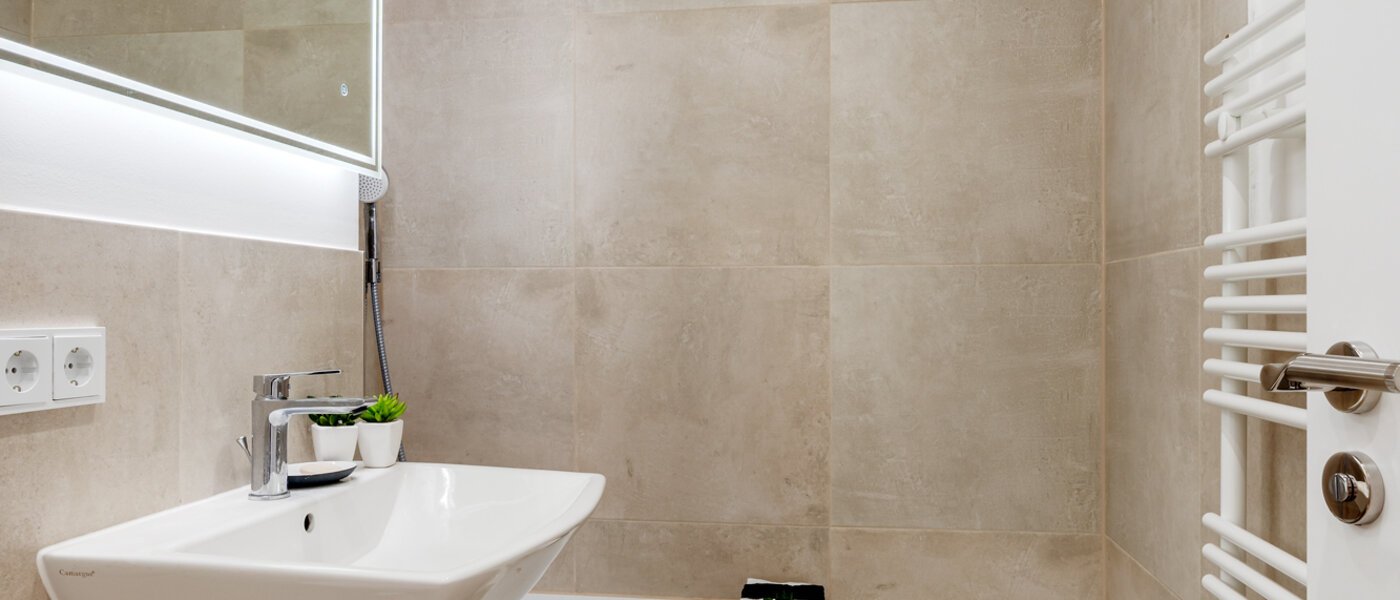 Maisonette daire München Moosach 02 Banyo 12293