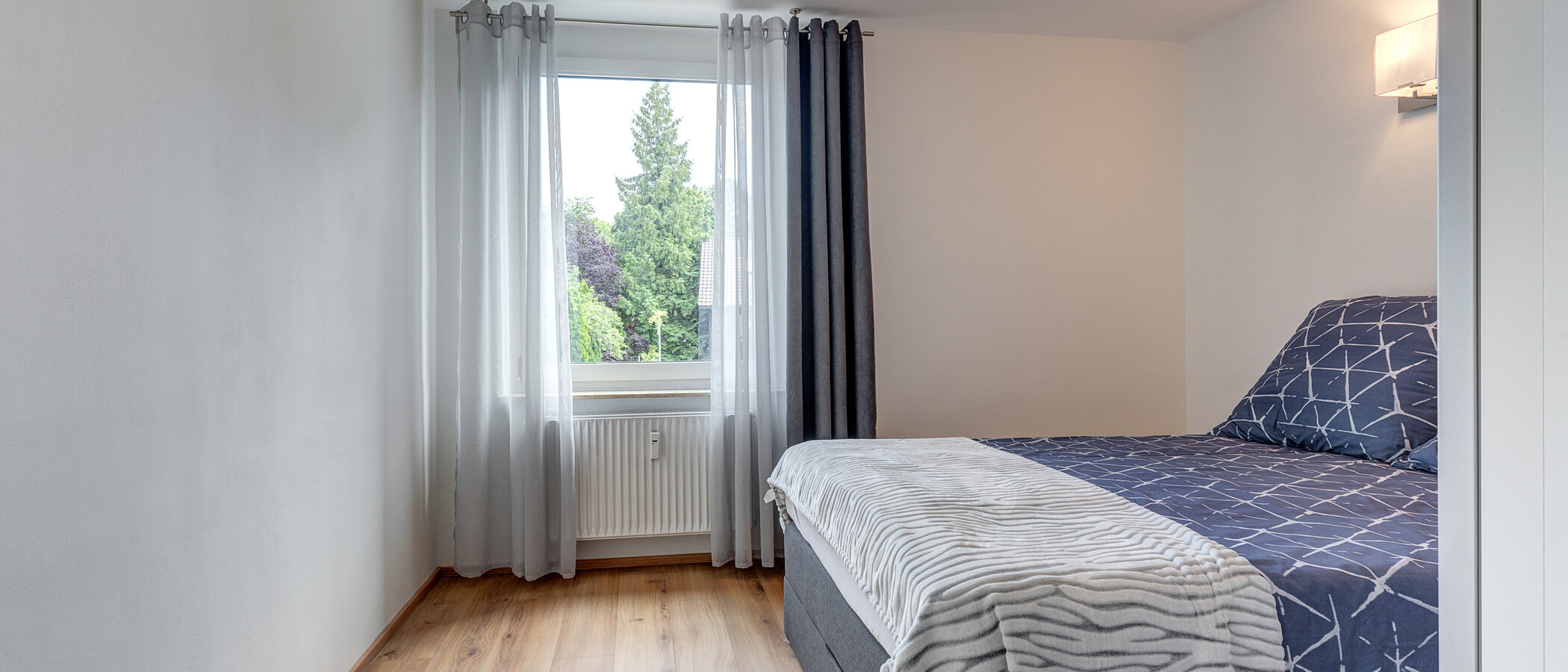 Flad München Bogenhausen 01 Soveværelse 12300