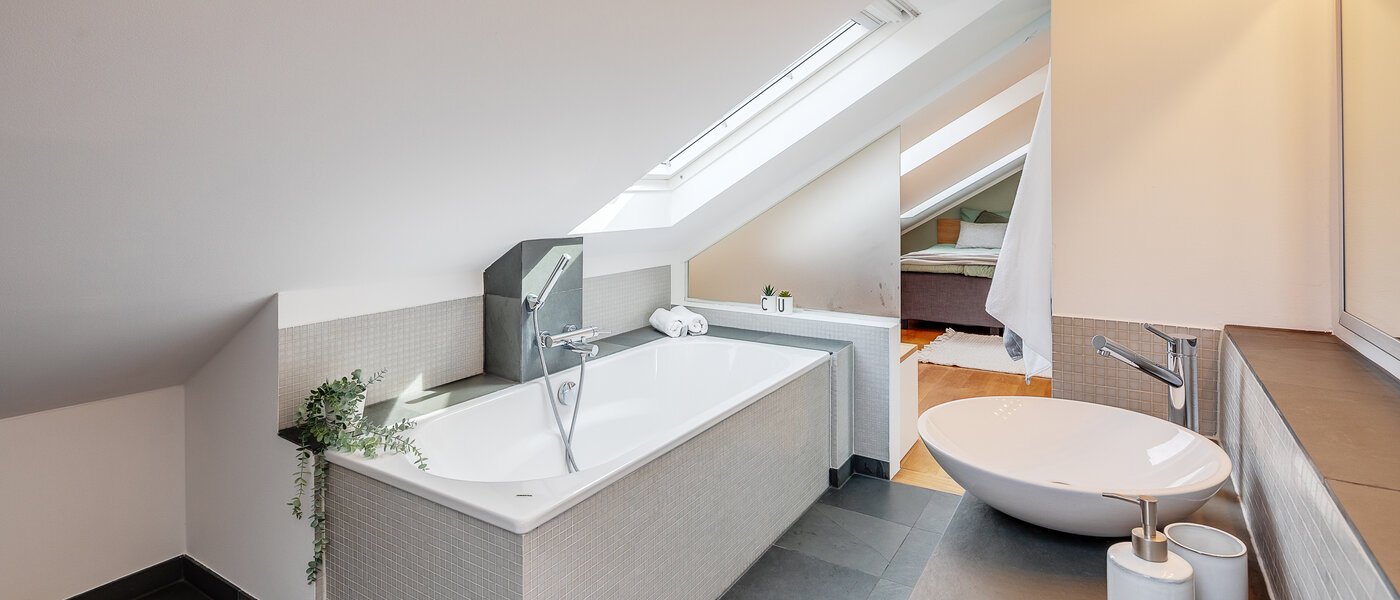 Apartamento maisonette München Maxvorstadt 01 1ª casa de banho 12304