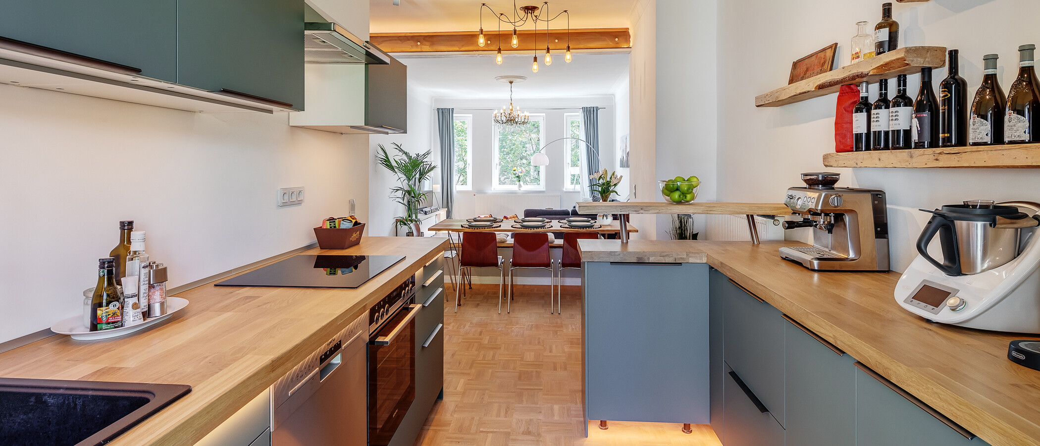 Ploché München Schwabing 01 Kuchyně 12306