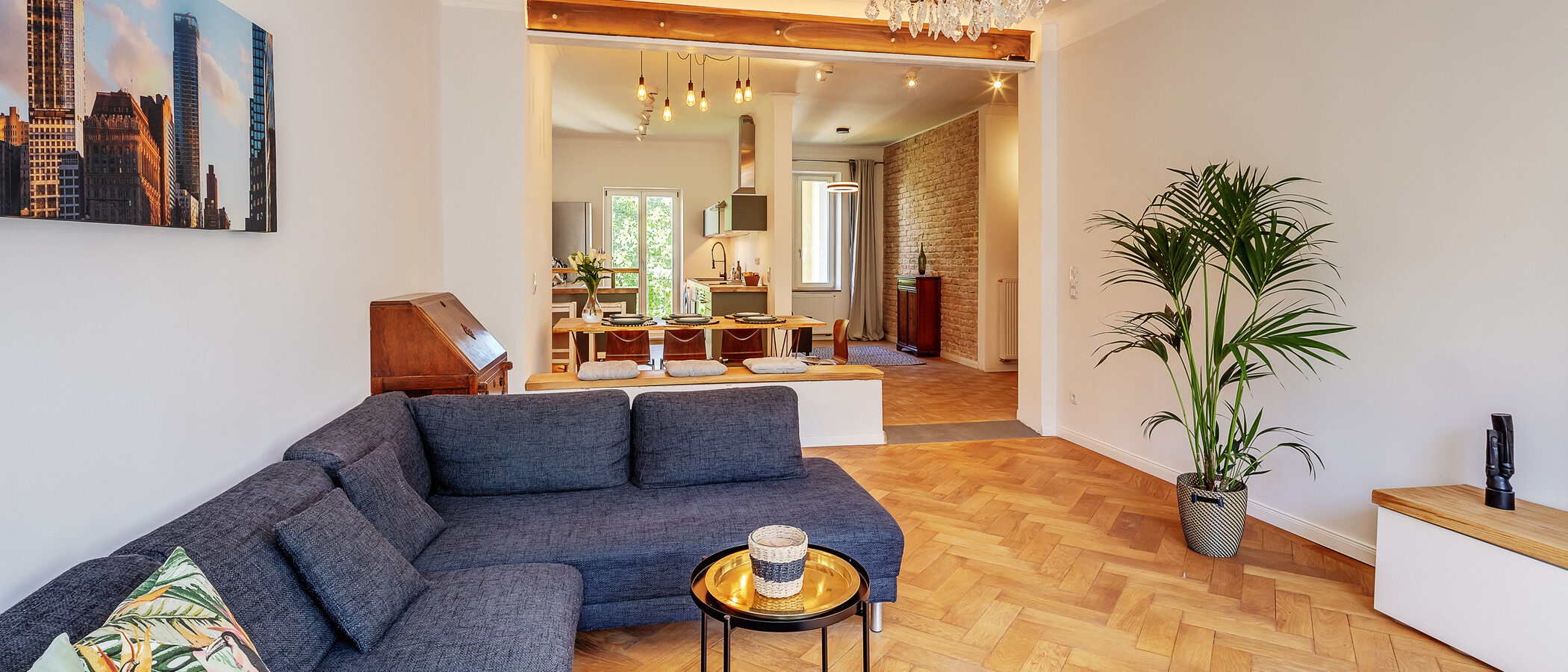 Ploché München Schwabing 01 Obývací prostor 12306