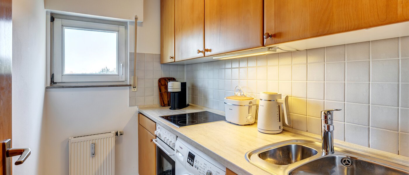 Lapos München Moosach 02 Konyha 12317