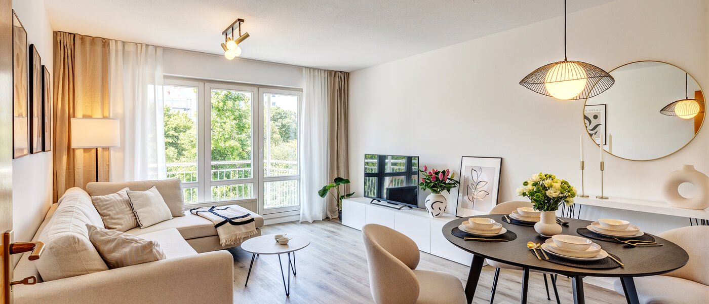 Lapos München Moosach 01 Nappali 12317