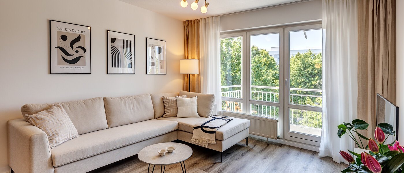 Lapos München Moosach 03 Nappali 12317