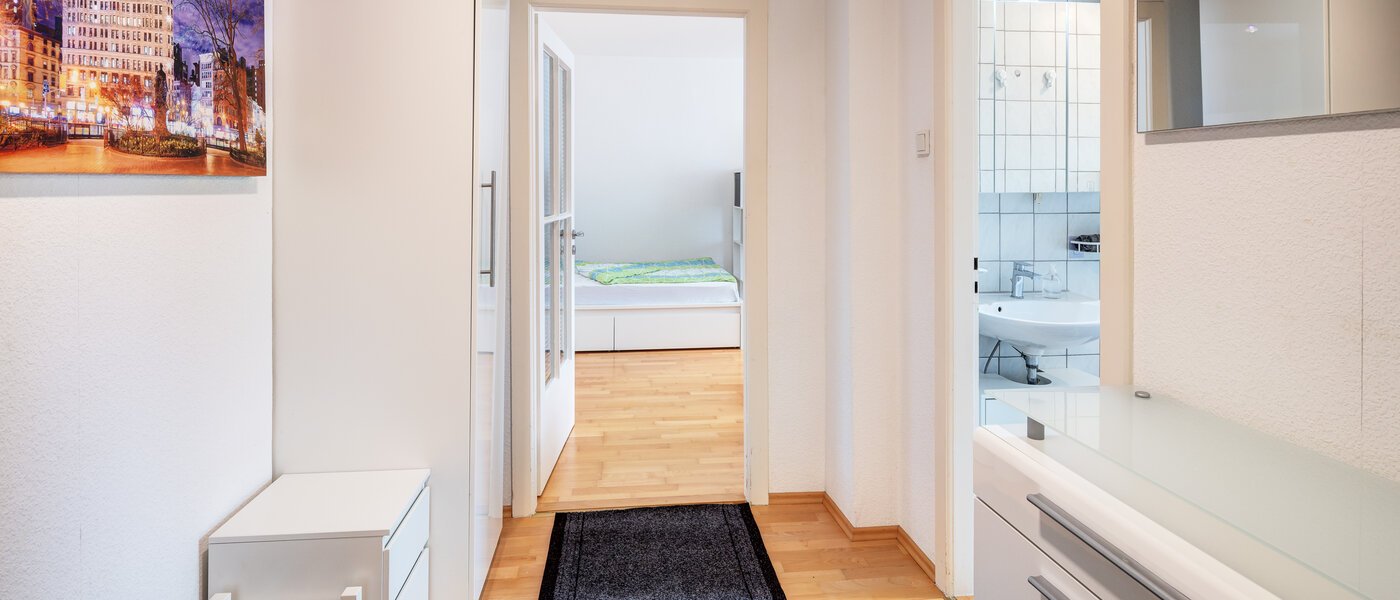 Ploché München Ludwigsvorstadt 02 Chodba/chodba 12329