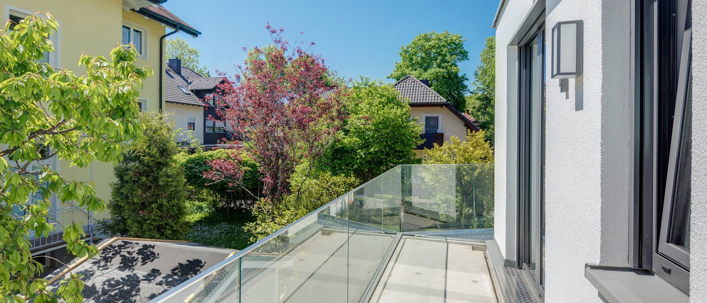 Плоский München Pasing 03 Балкон 12344