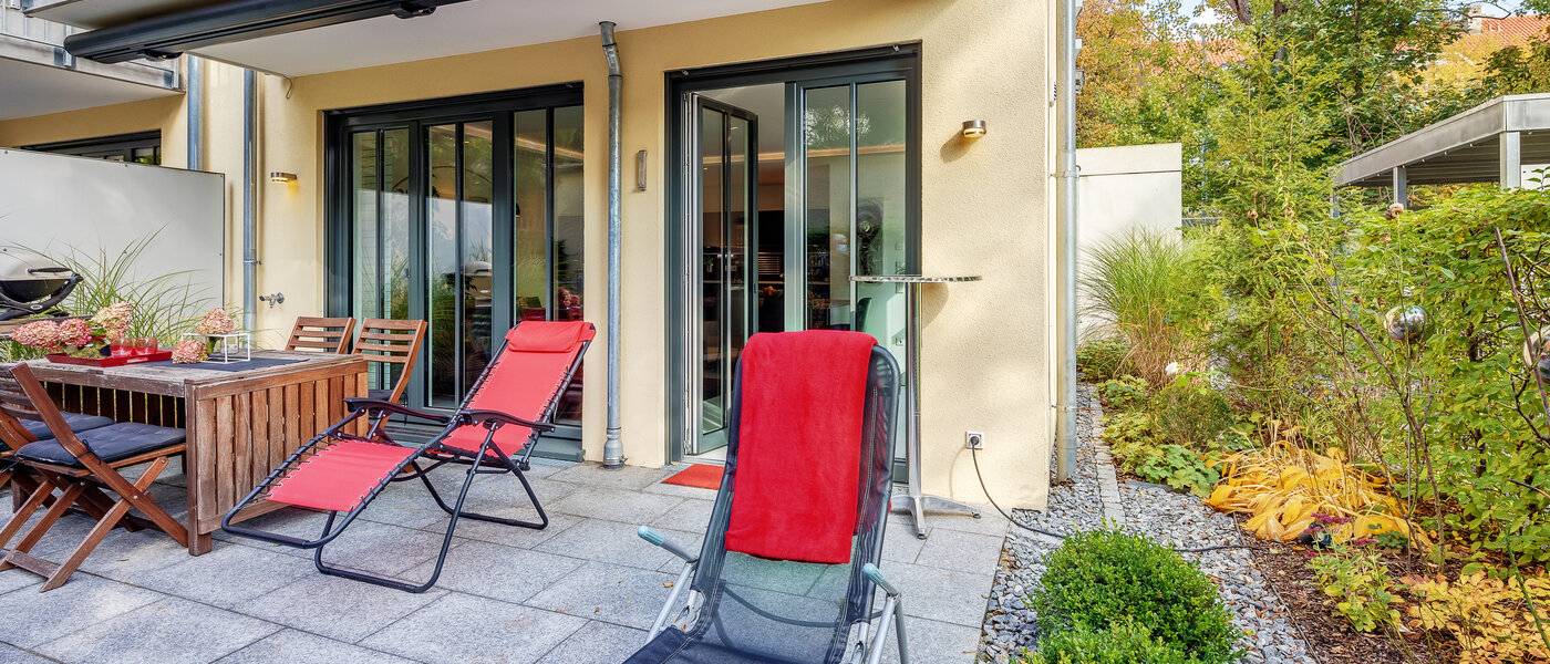 Tuin appartement München Schwabing (rechts der Leopoldstraße) 02 Terras 12380