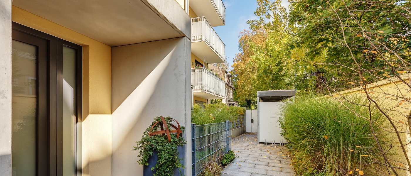 Tuin appartement München Schwabing (rechts der Leopoldstraße) 03 Binnenplaats 12380