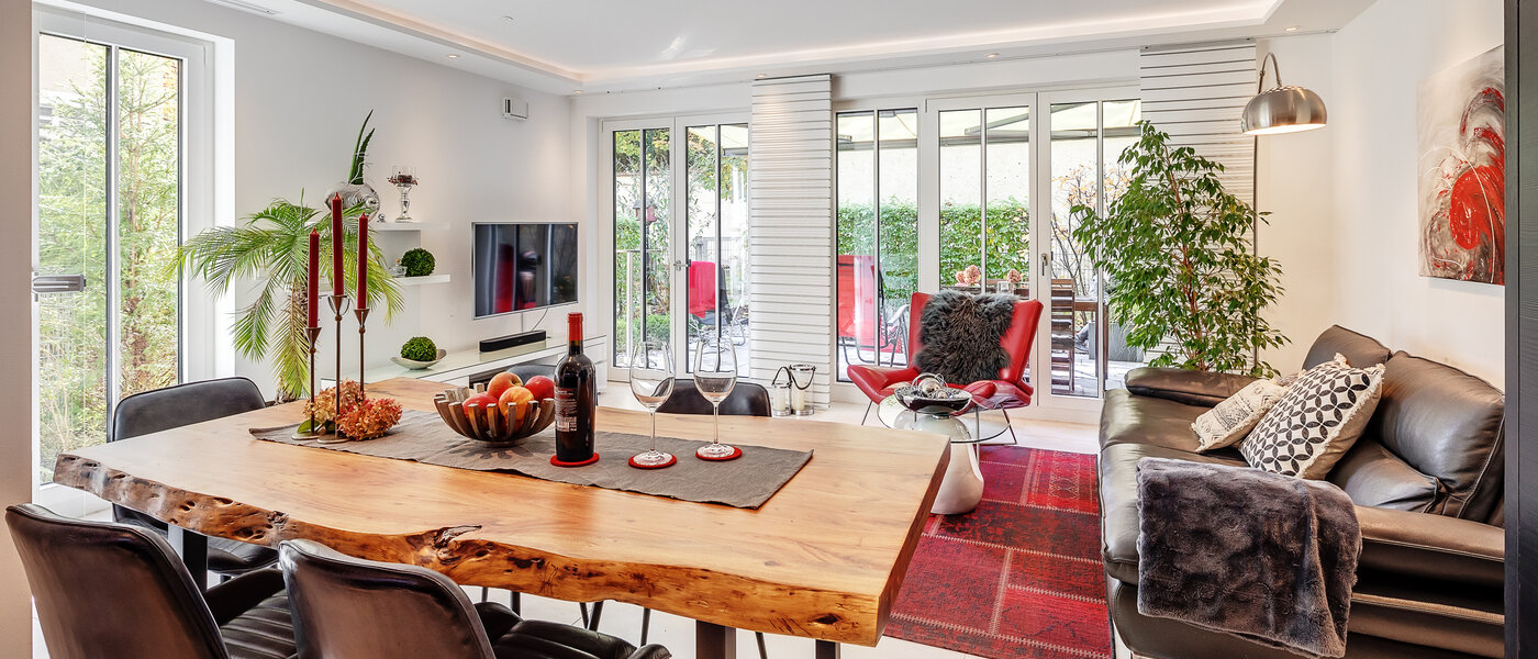 Tuin appartement München Schwabing (rechts der Leopoldstraße) 01 Leefruimte 12380