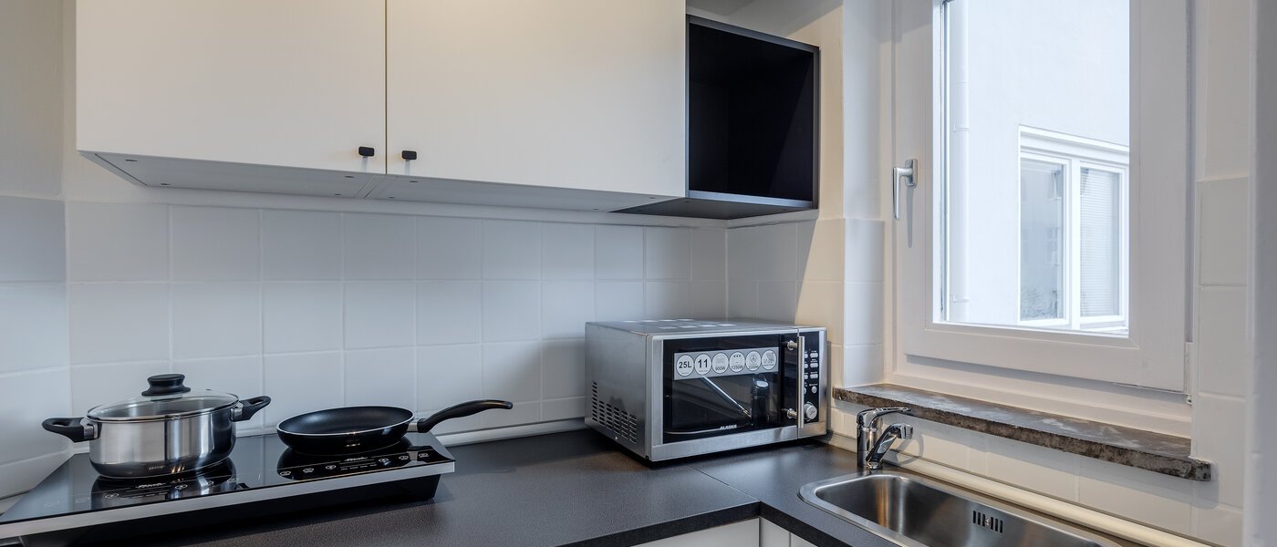 Ploché München Neuhausen 02 Kuchyňa 12413