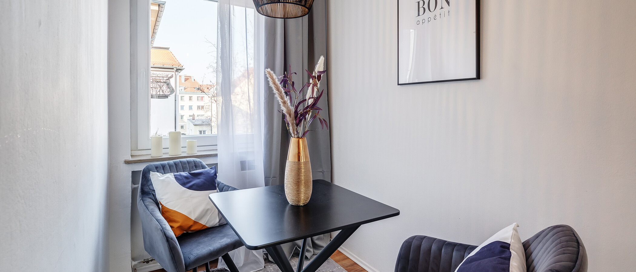 Lapos München Neuhausen 01 Étkező 12418
