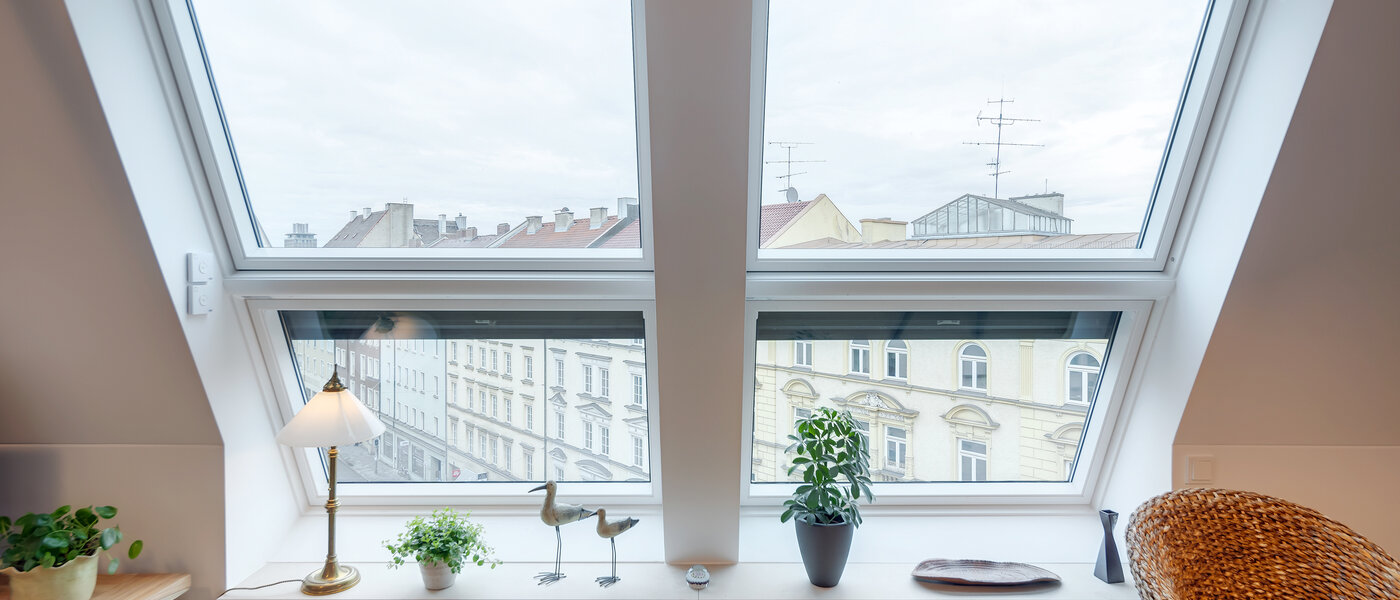 Tetőtéri lakás München Au 02 Nappali 12452