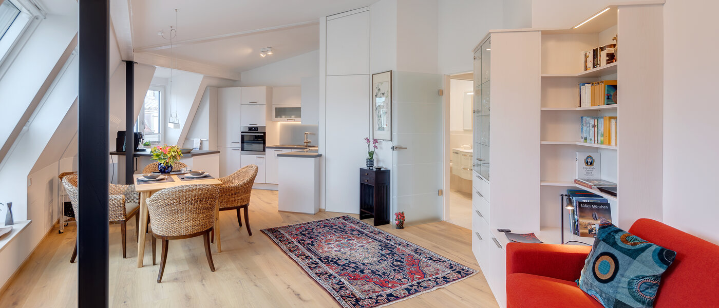 Tetőtéri lakás München Au 05 Nappali 12452