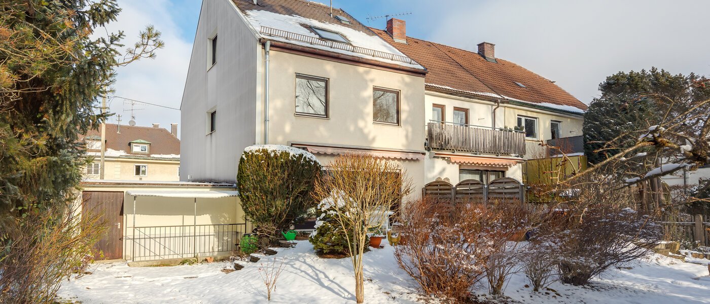 Кутовий будинок з терасою München Obersendling 02 Сад 12456