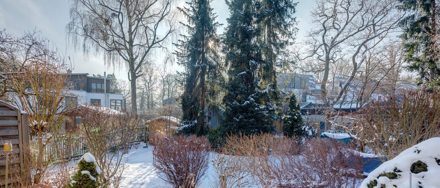 Кутовий будинок з терасою München Obersendling 01 Вигляд 12456