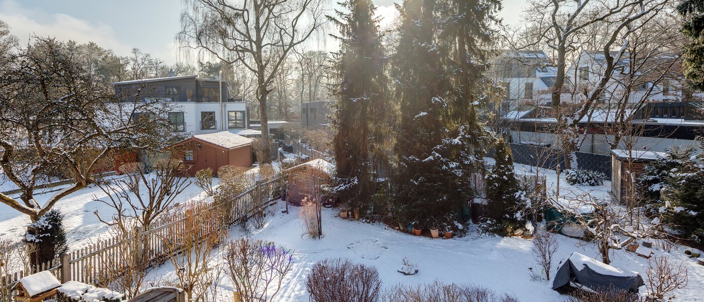 Кутовий будинок з терасою München Obersendling 03 Вигляд 12456