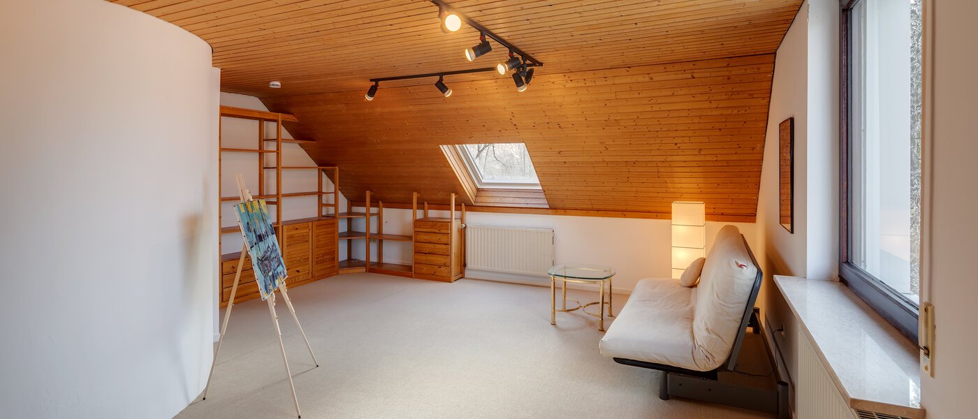 Кутовий будинок з терасою München Obersendling 05 2-а спальня 12456