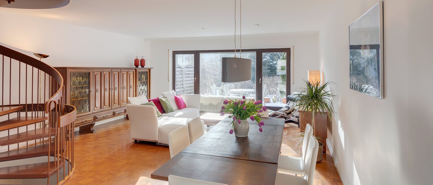 Кутовий будинок з терасою München Obersendling 01 Житлова зона 12456