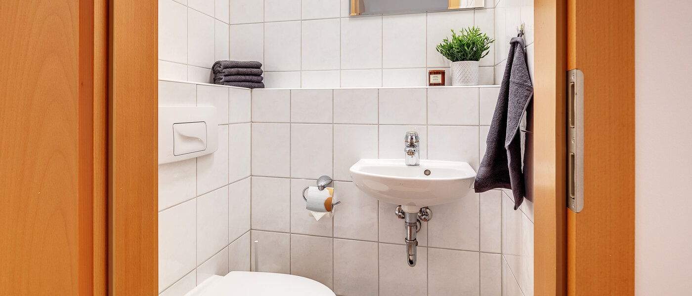 Plat München Westpark 01 Gastentoilet 12461