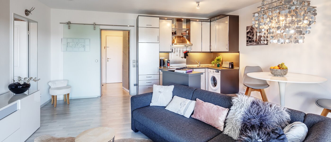 Lapos Germering 02 Nappali 12471