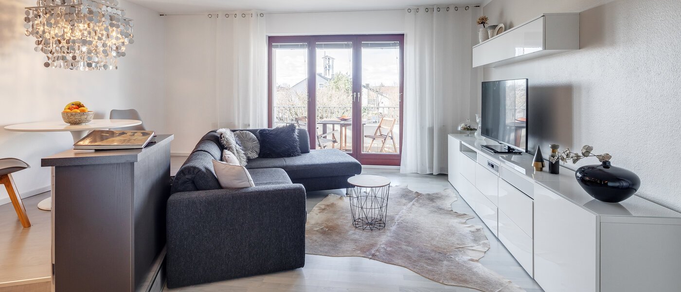 Lapos Germering 04 Nappali 12471