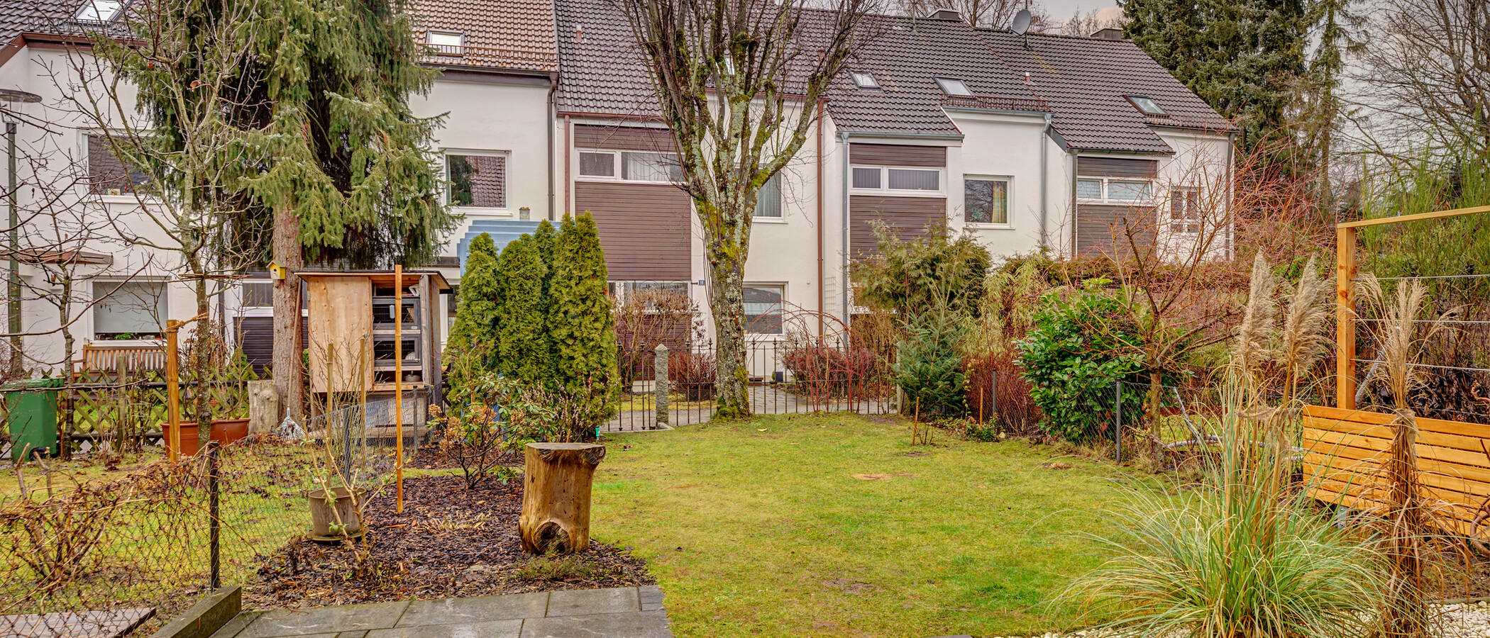Dom szeregowy w centrum Baldham Vaterstetten 01 Ogród 12473