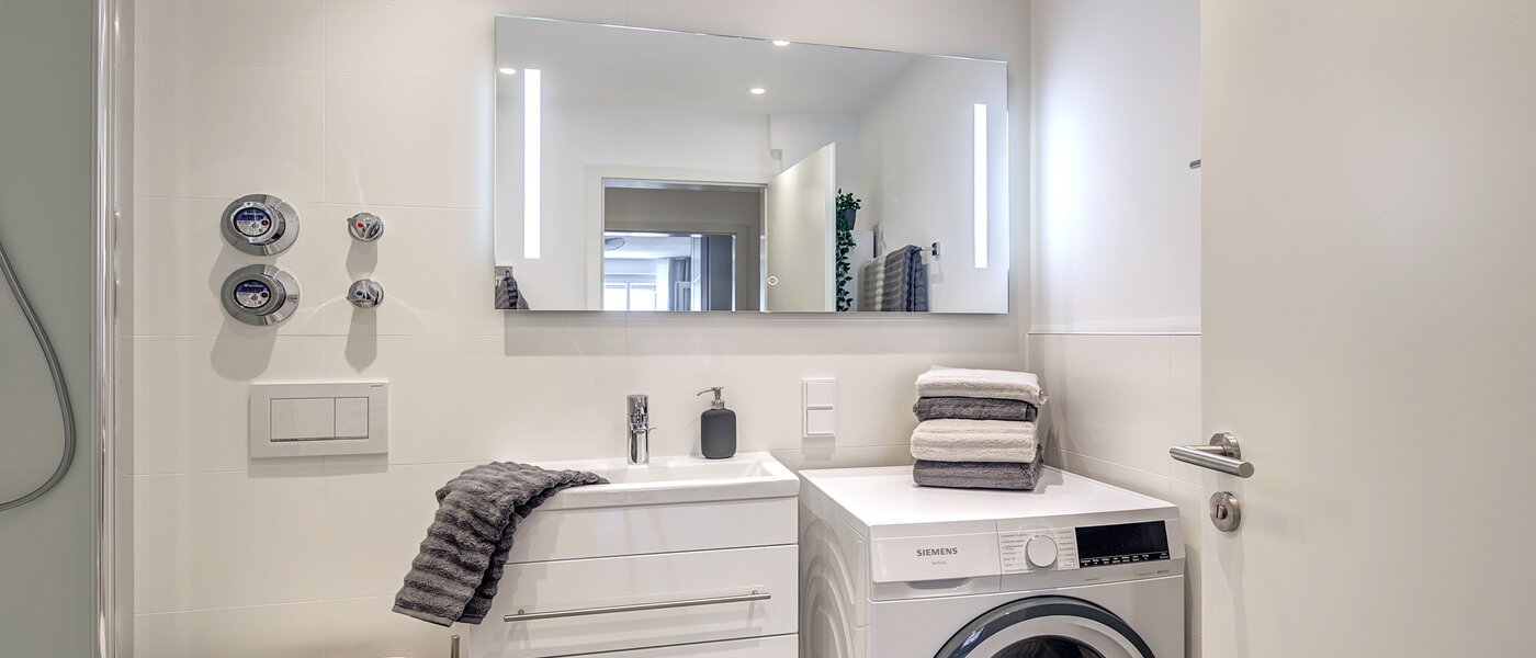 Flad München Schwabing 01 1. badeværelse 12475