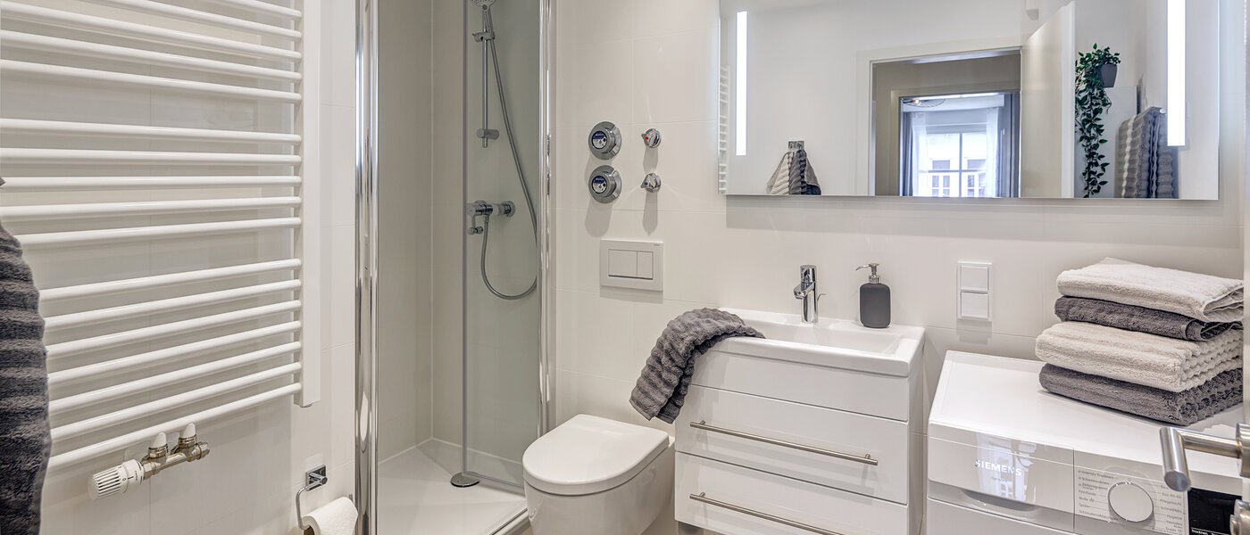 Flad München Schwabing 02 1. badeværelse 12475