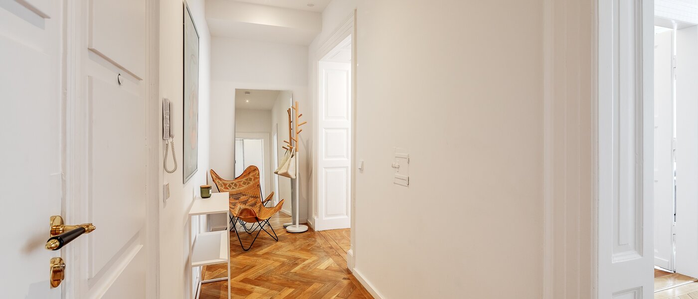 Flad München Maxvorstadt - Universitätsviertel 01 Korridor/gang 12491