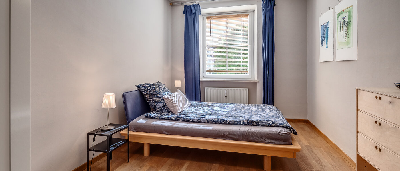 Ploché München Untergiesing 01 Ložnice 1250