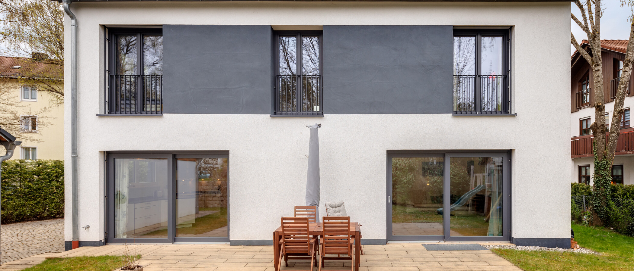 Fritliggende hus Starnberg 01 Terrasse 12506