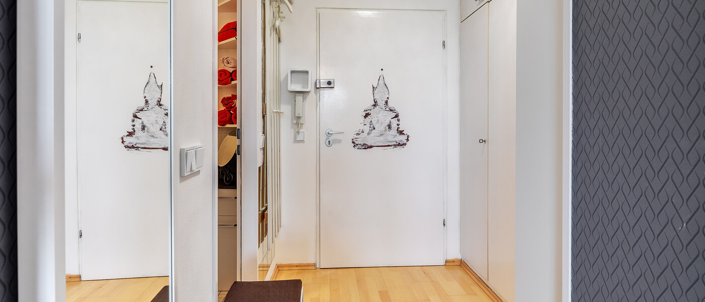 Ploché München Arabellapark 01 Chodba/chodba 12513