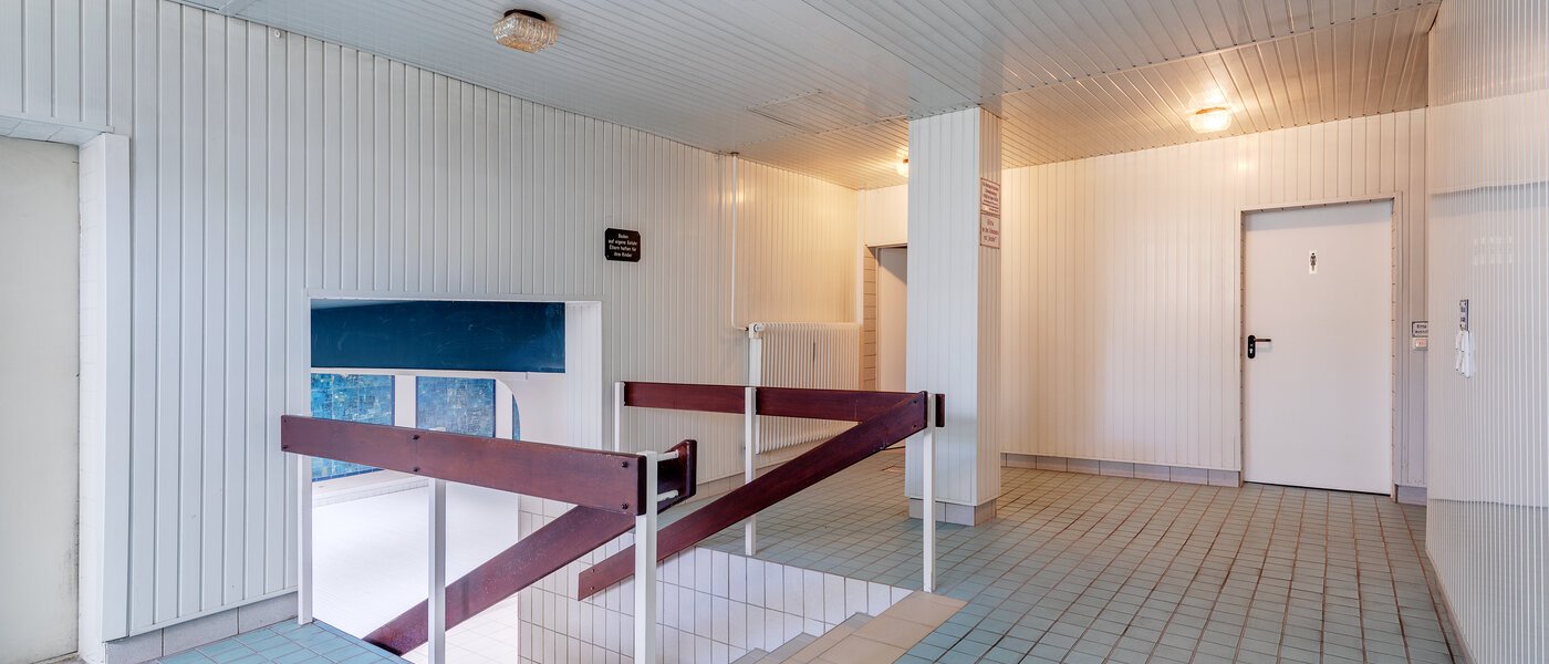 Ploché München Arabellapark 03 Bazén 12513