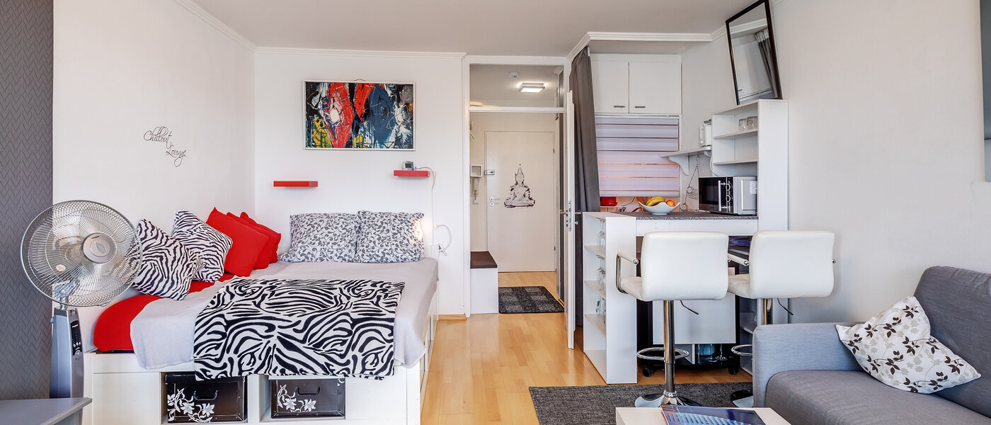 Ploché München Arabellapark 04 Obývací prostor 12513