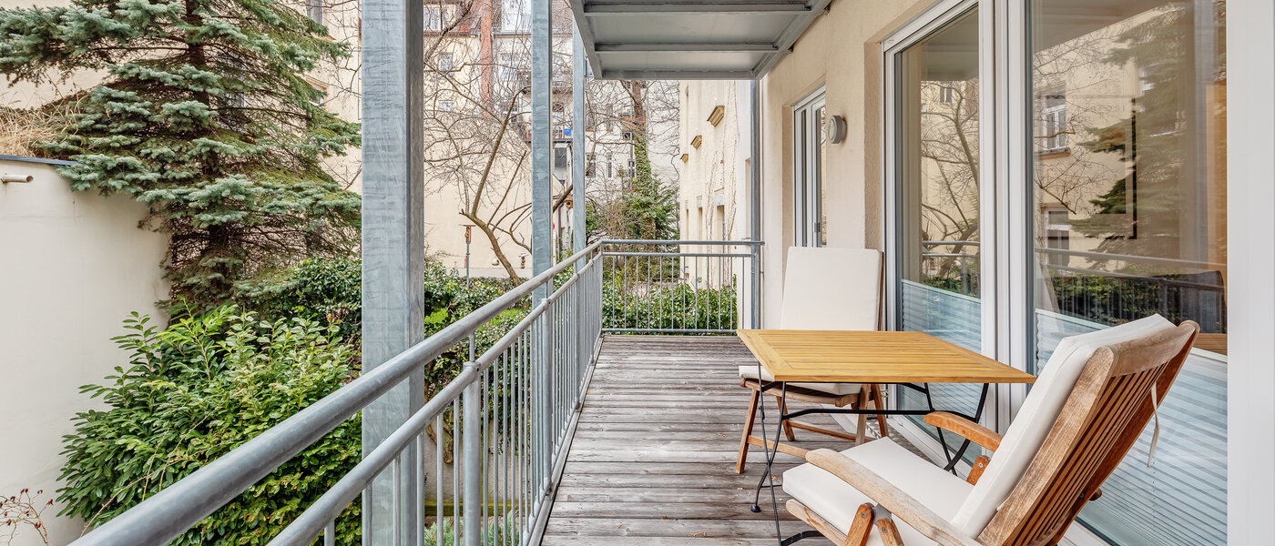 Ploché München Schwabing (rechts der Leopoldstraße) 01 Balkon 12514