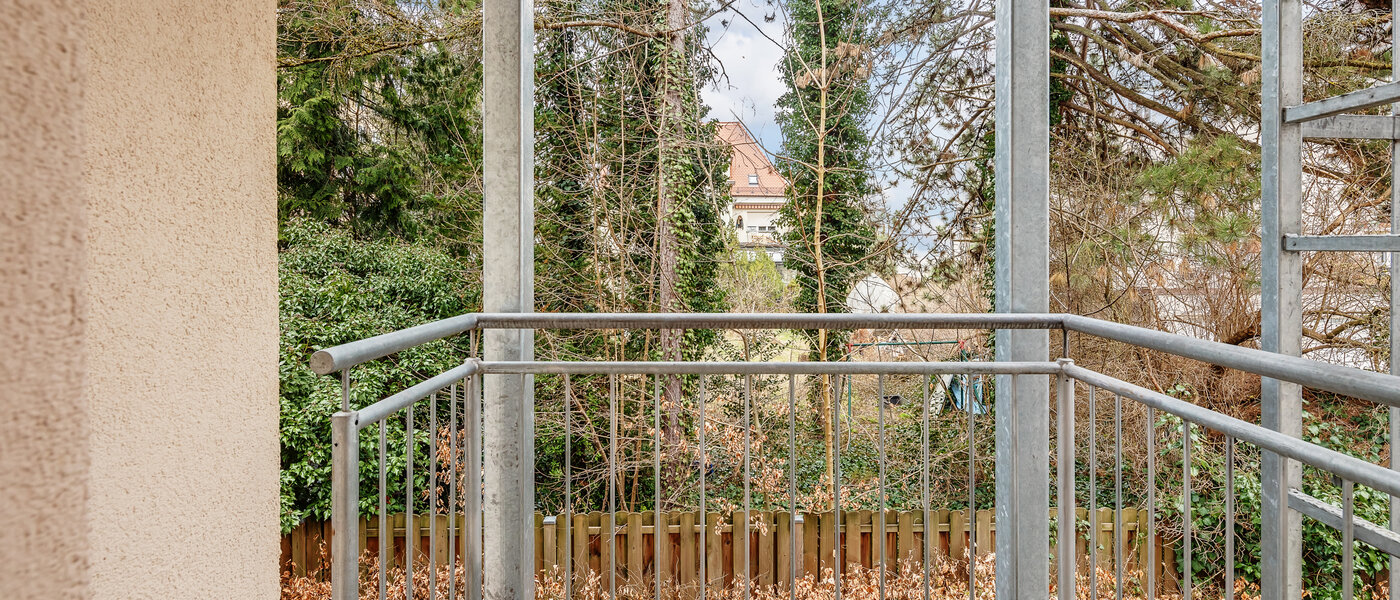 Ploché München Schwabing (rechts der Leopoldstraße) 01 2. balkon 12514