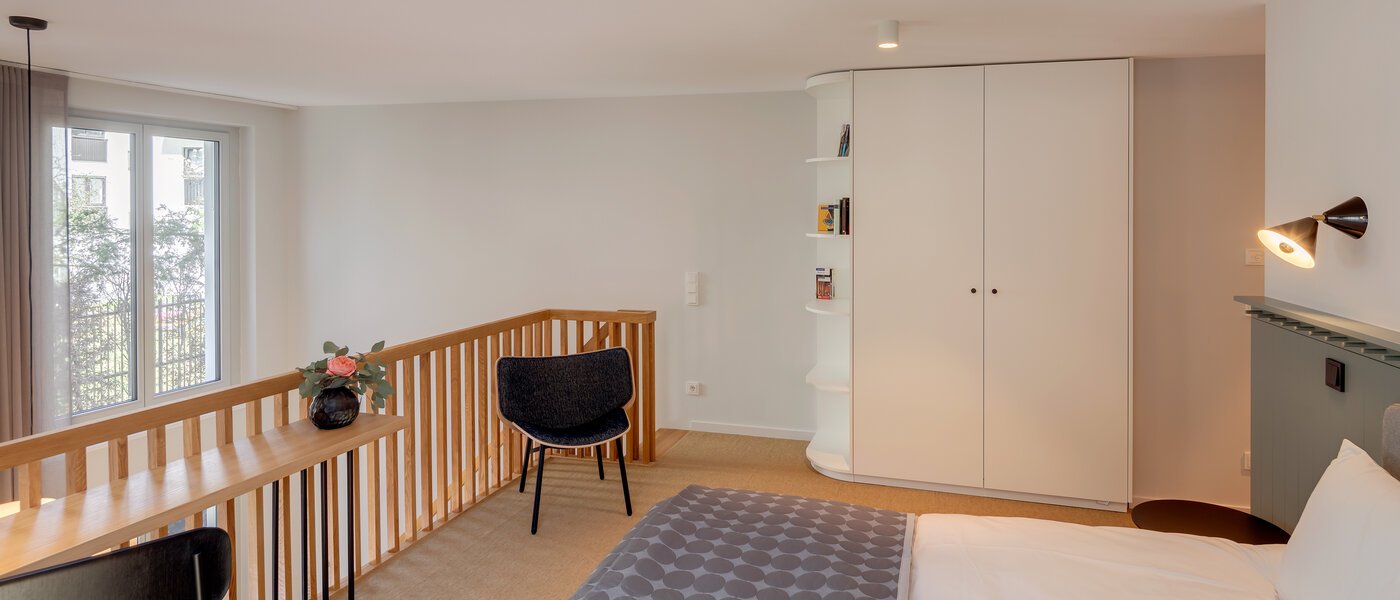 Maisonette galéria lakás München Herzogpark 03 Alvóhely 12522