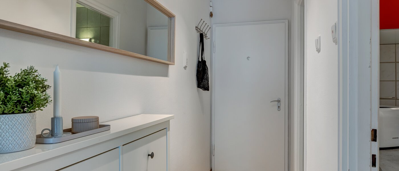 Plat München Schwabing-West 02 Gang/hal 12543