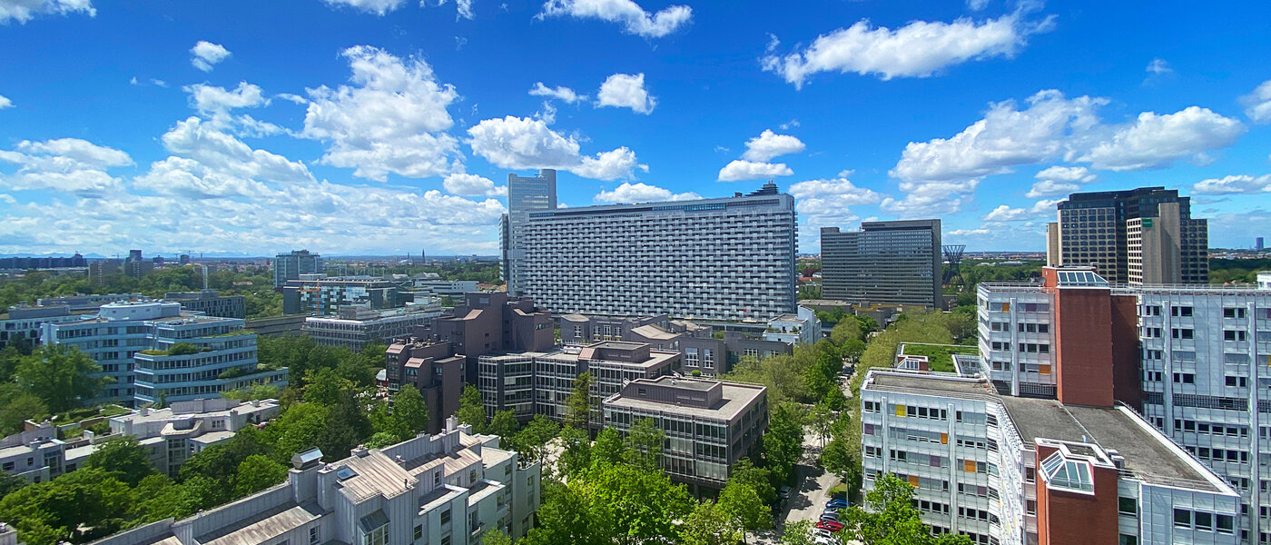 Ravna stran München Arabellapark 04 Oglejte si 12568