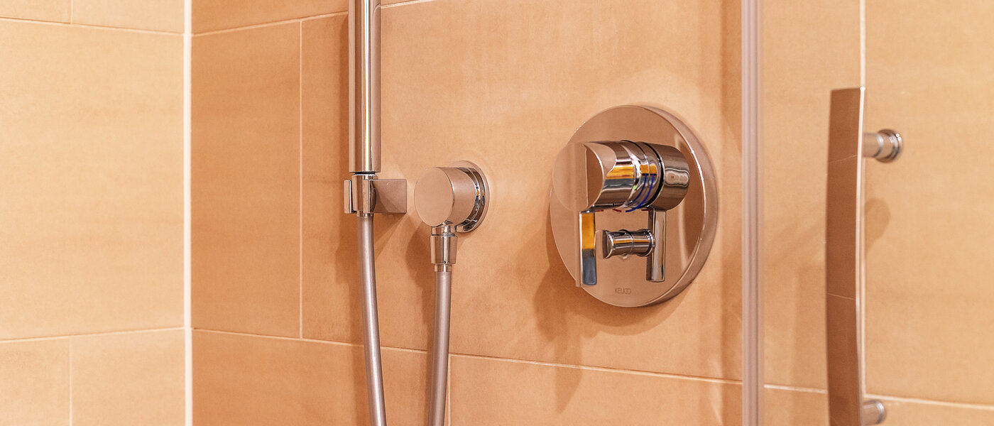 Плосък München Schwabing-West (rund um den Hohenzollernplatz) 02 Баня 12583