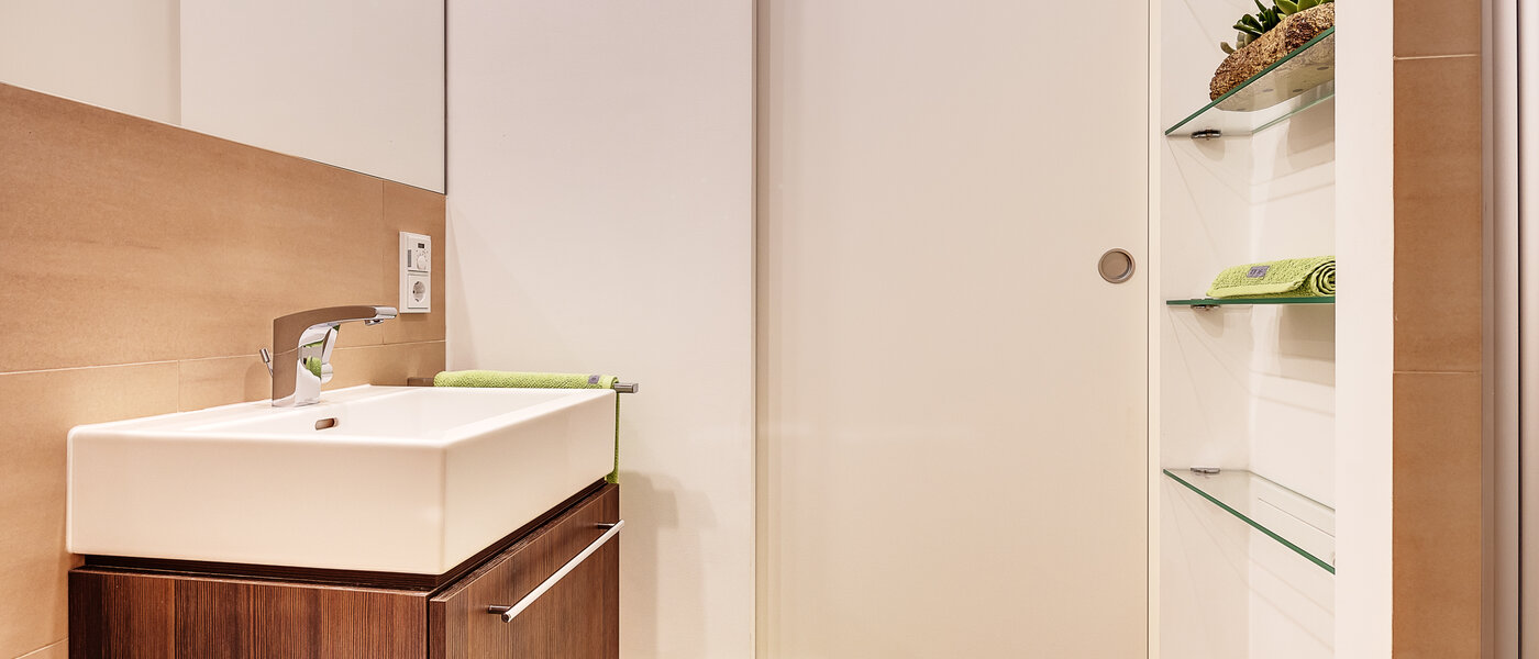 Плосък München Schwabing-West (rund um den Hohenzollernplatz) 06 Баня 12583