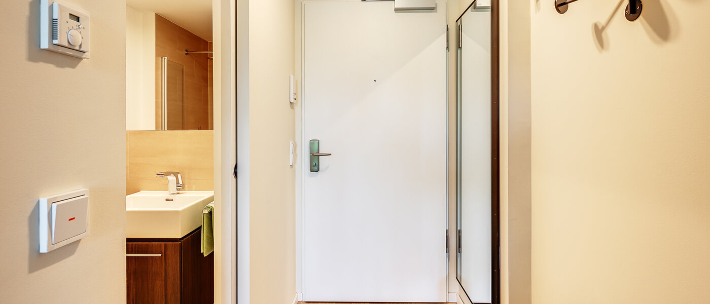 Плосък München Schwabing-West (rund um den Hohenzollernplatz) 04 Коридор/ коридор 12583