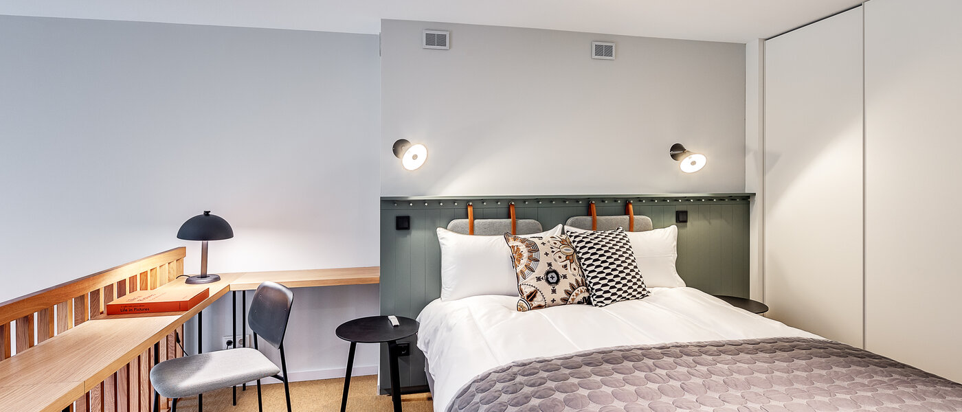 Maisonette-galleri-lejlighed München Herzogpark 01 Soveområde 12611