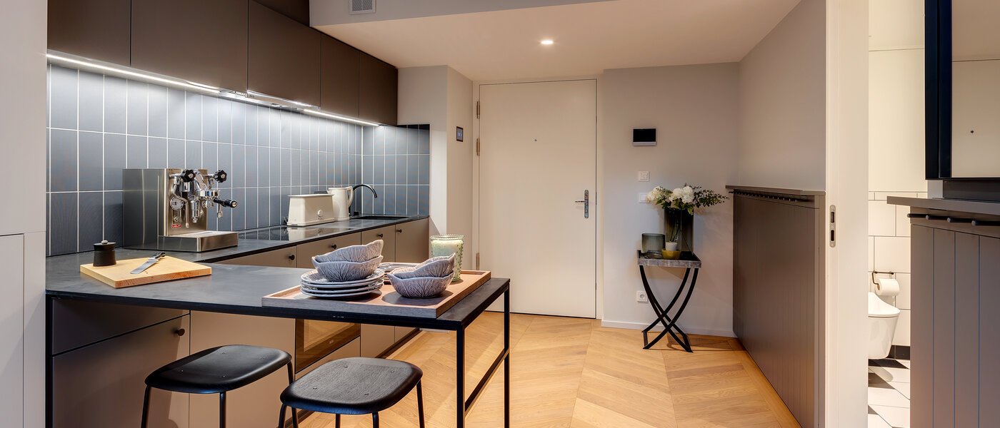 Мезонет с галерия München Herzogpark 04 Кухня 12615