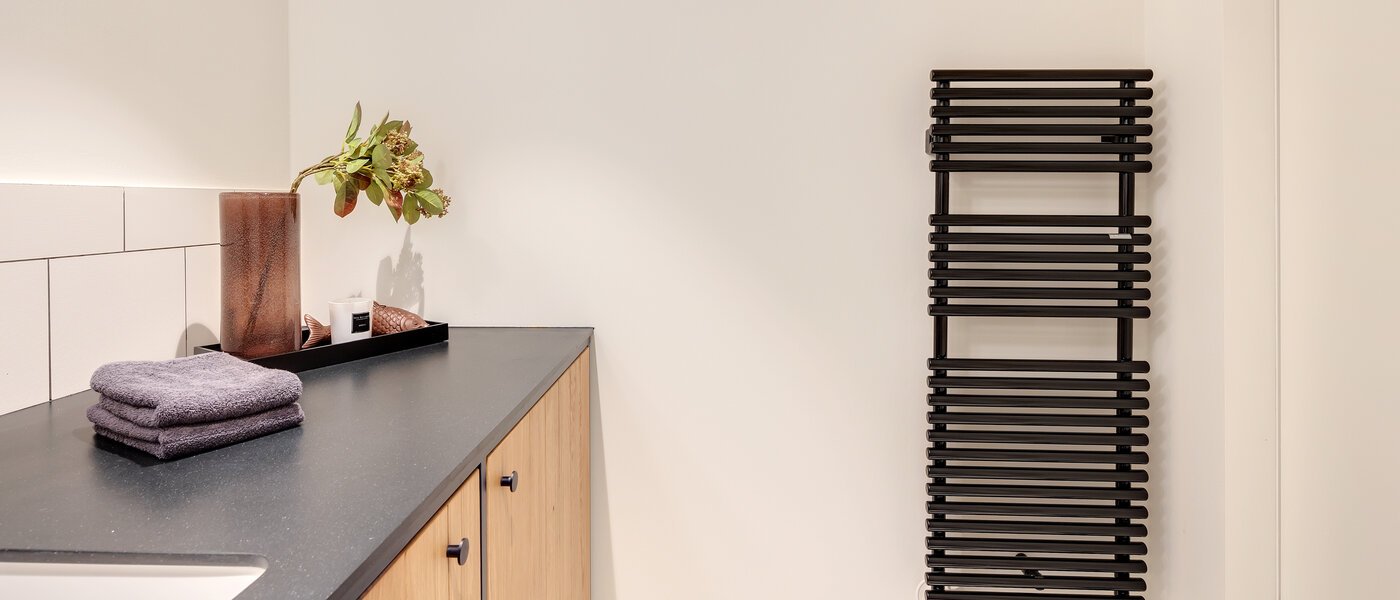 Maisonette-galleri-lejlighed München Herzogpark 03 Gæstetoilet 12616