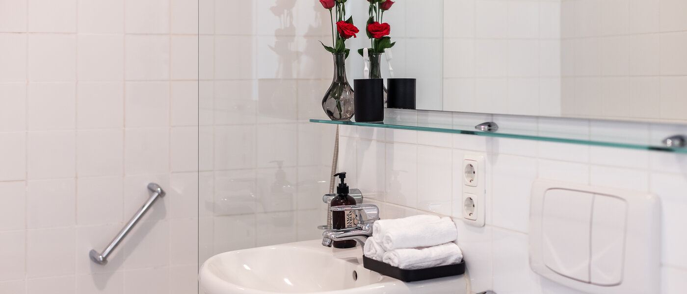 Ploché München Glockenbachviertel 02 Kúpeľňa 12668