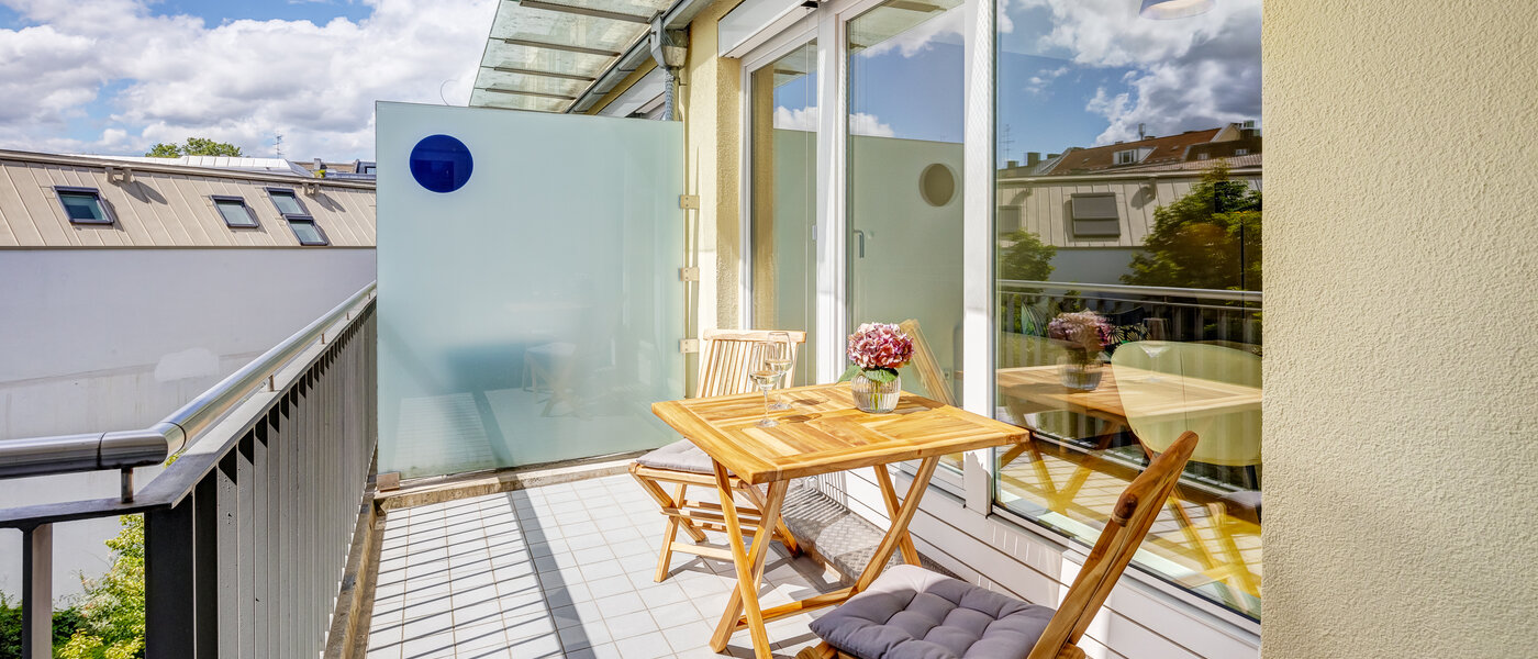 Ploché München Glockenbachviertel 01 Balkón 12668