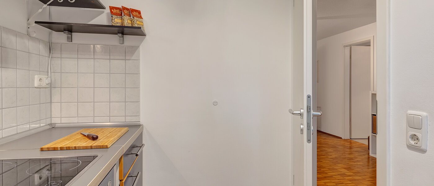 Ploché München Thalkirchen 03 Kuchyňa 12695