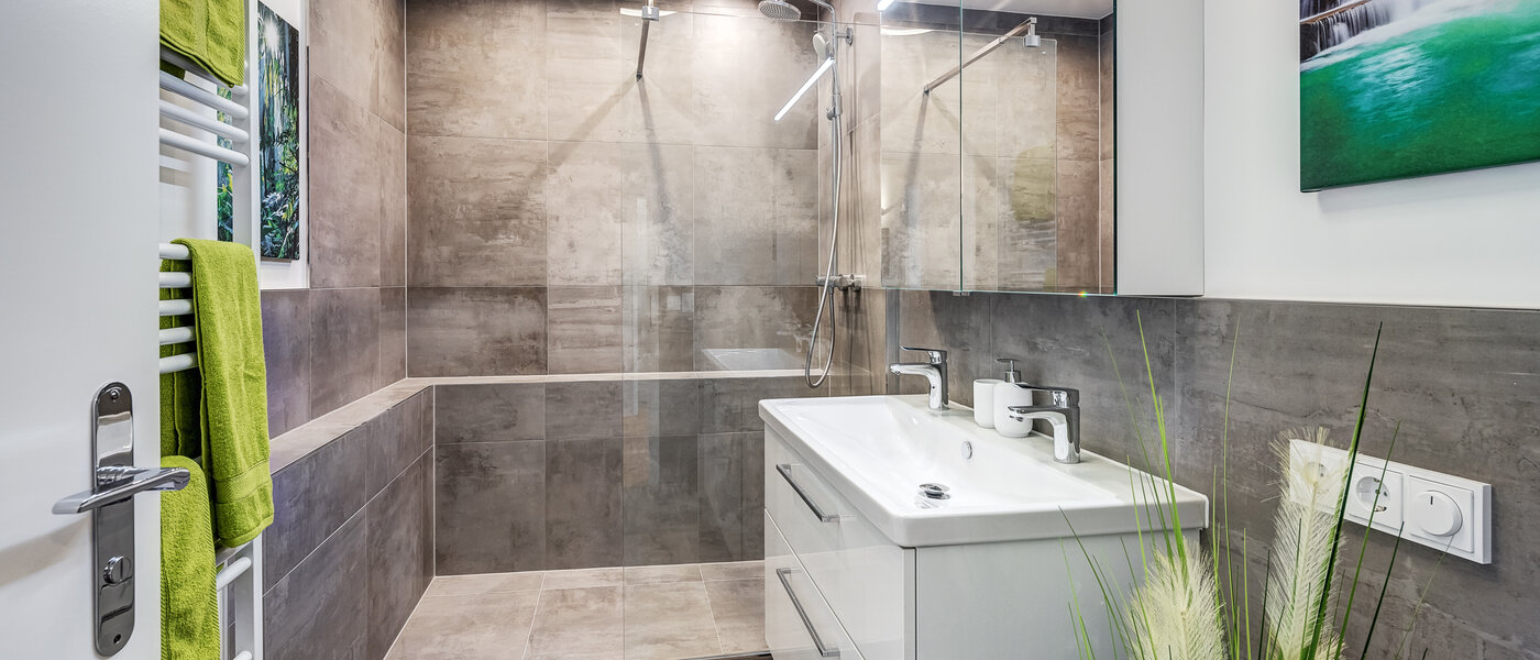 Ploché Unterhaching 01 Kúpeľňa 12705