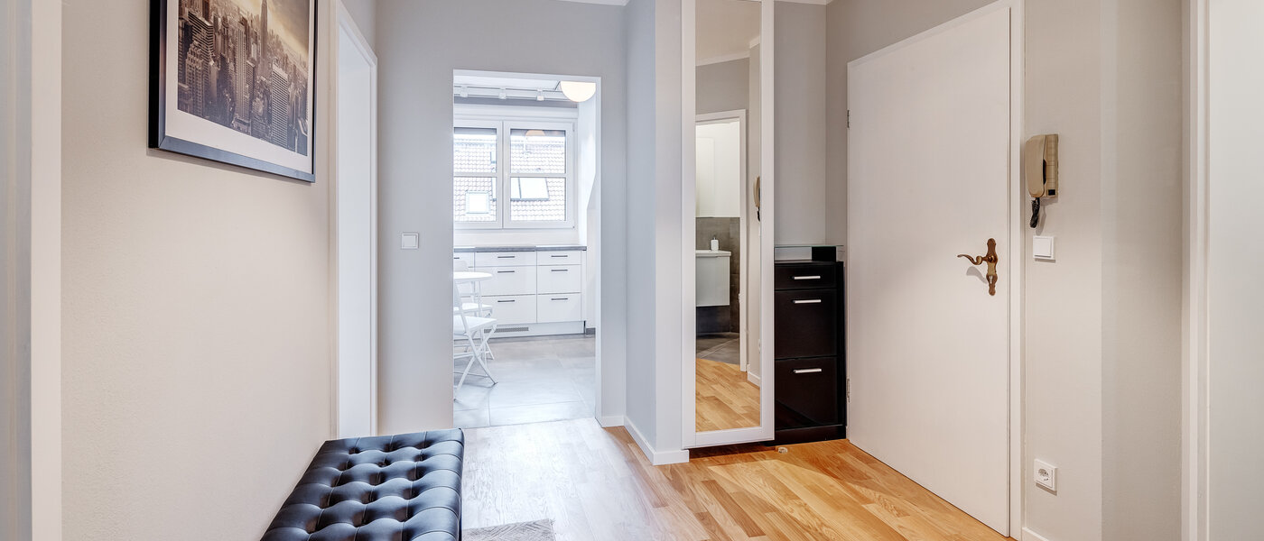 Ploché Unterhaching 01 Chodba/priestor 12705